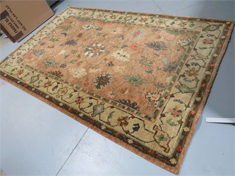 5.5 ft. 8.5 ft. Wool Area Rug