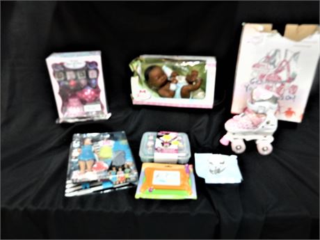 Amrgot Roller Skates / Barbie Fashionista / Beringer Boutique Newborn / Toy Lot