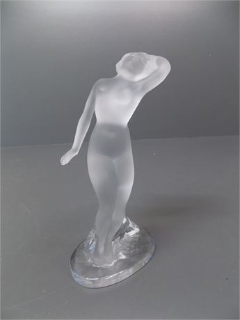 Lalique Frosted Crystal Sculpture