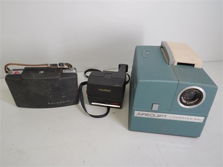 Vintage Polaroid Camera / Airequipt Superba 66 Slide Projector