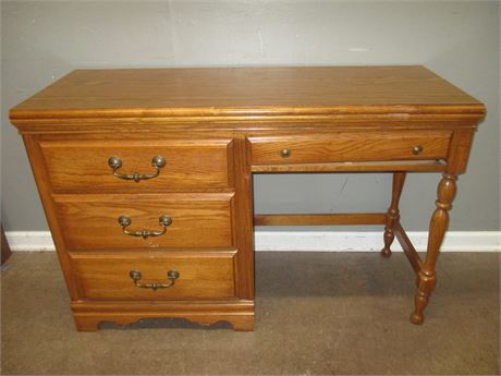 Nice Left Handed Classic Oak Wood Desk