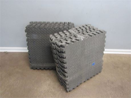 Gray Fitted Weight Matts, 37 Piece with End Pieces