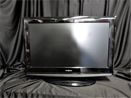 Insignia LCD Color TV and DVD Video Player