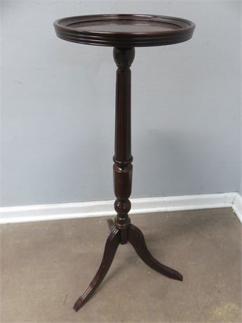 Pedestal Plant Stand Table