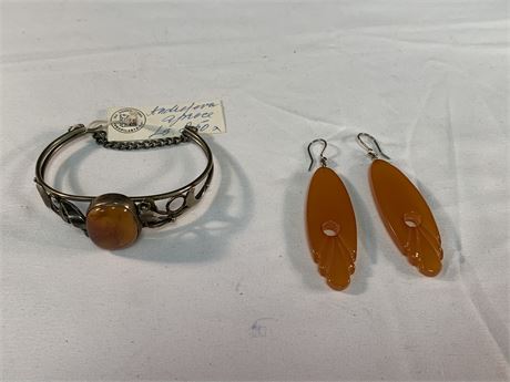 AMBER Bracelet and Pierced Earrings