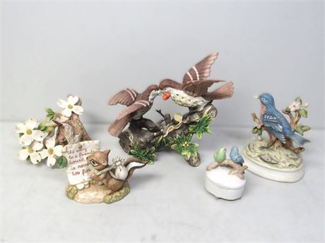 Decorative Ceramic Figurine lot - 5 Pieces
