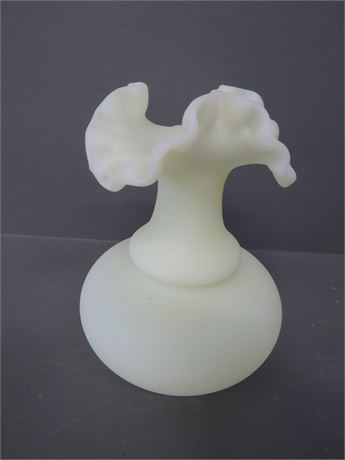 FENTON Custard Satin Vase