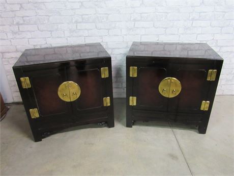 2 Hickory White Oriental/Asian Nightstands