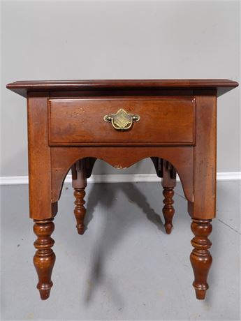 Ducks Unlimited Accent Table