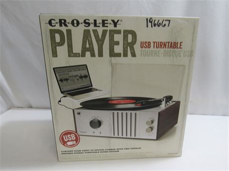 NIB - Crosley USB Turntable / AM/FM Radio