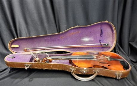 Vintage Violin with Bow, Case and Verona Violin Pitch Pipe