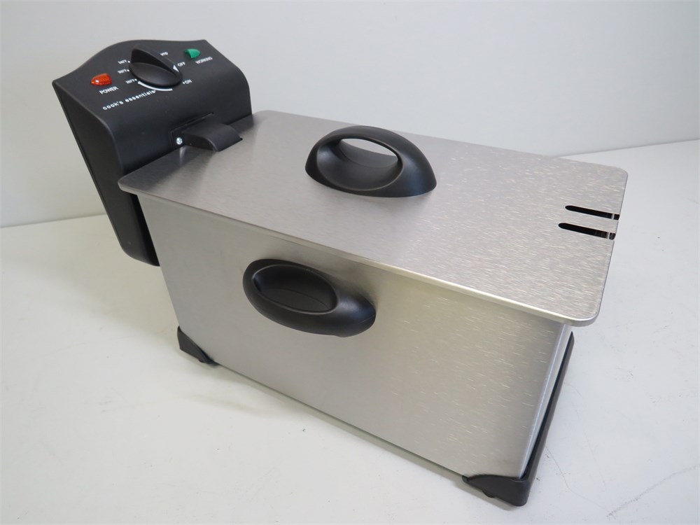 Oster Immersion Deep Fryer T6 U - Bunting Online Auctions