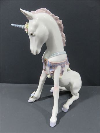 LLADRO "Playful Unicorn" Figurine 5880