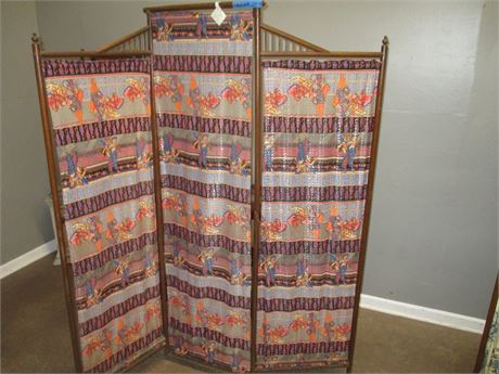 Antique 3 Section Wood Base Folding Wall Screen Dividers