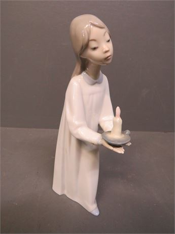 LLADRO Girl With Candle Figurine