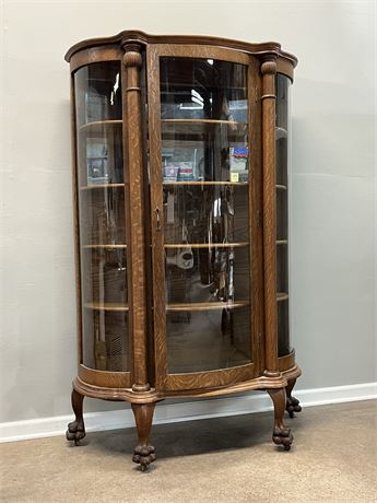 Gallery Detail: Transitional Design Online Auctions