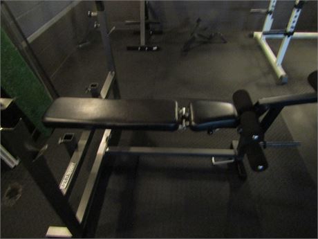Parabody Multi Angle Workout Bench with Bench Press and Leg Extension/ Lift