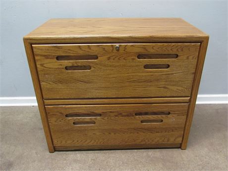 Oak 2-Drawer Lateral File Cabinet