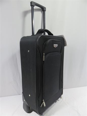 TRAVELERS CLUB Genova Rolling Carry-On Suitcase