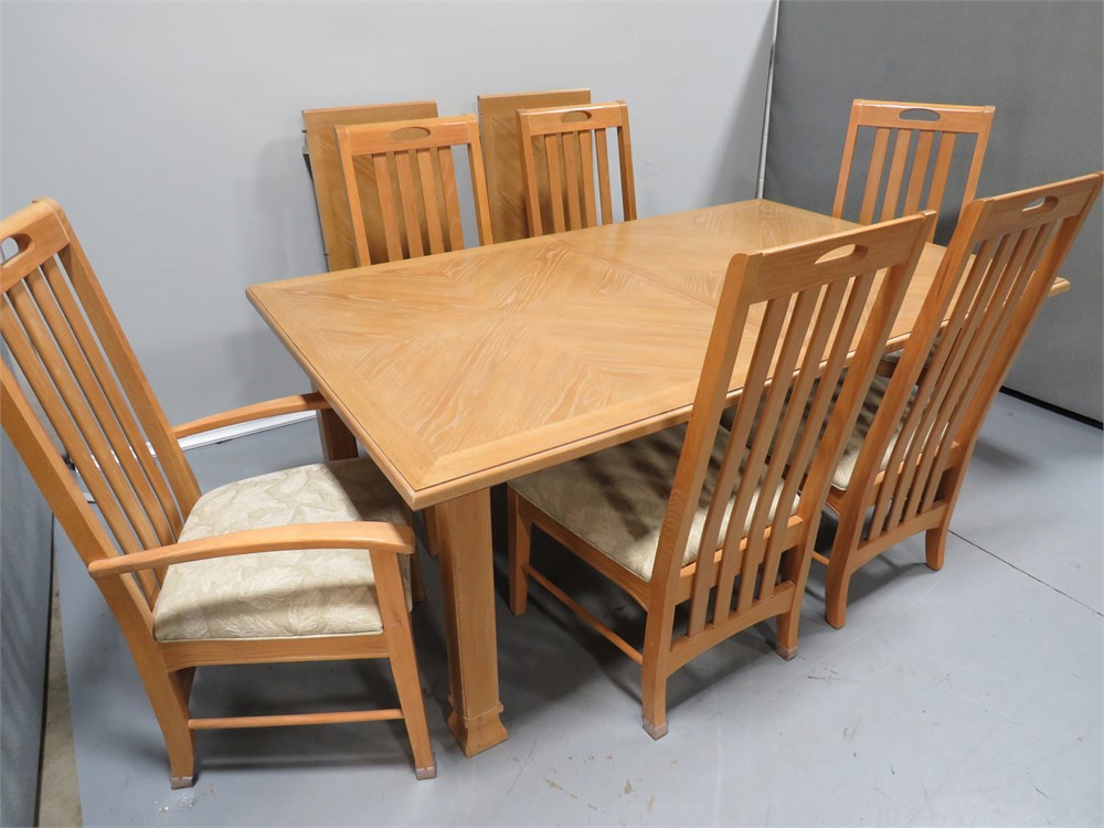 Transitional Design Online Auctions THOMASVILLE Dining Set