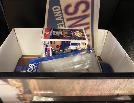 Cleveland Indians Collector's Lot
