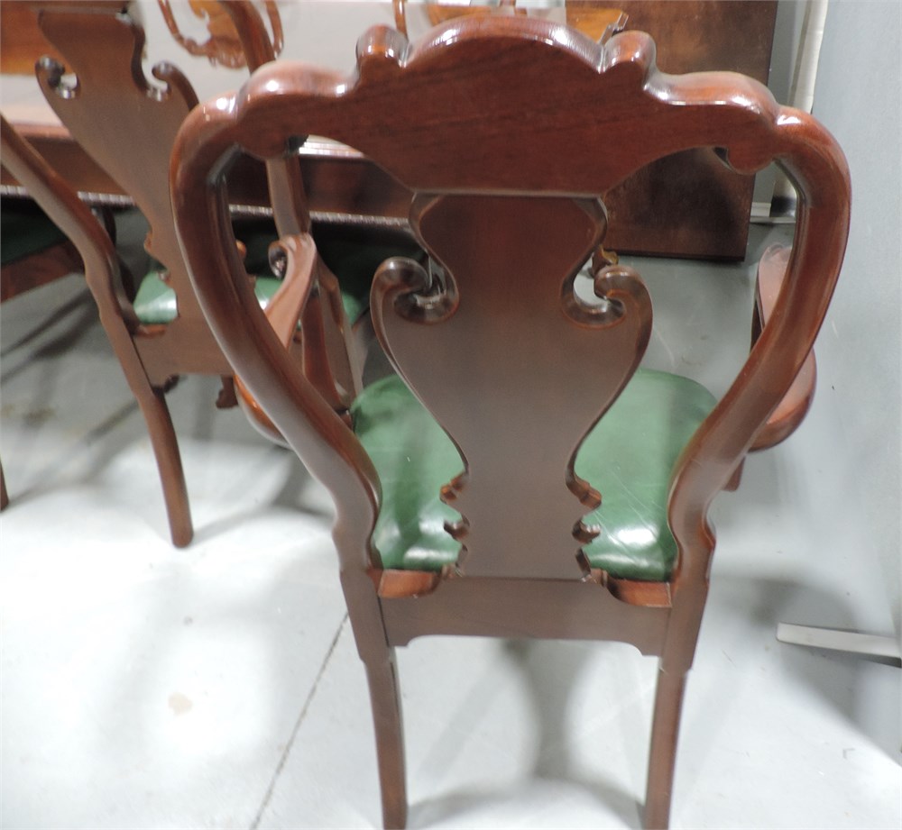 Transitional Design Online Auctions HENREDON Dining Table / 6 Chairs