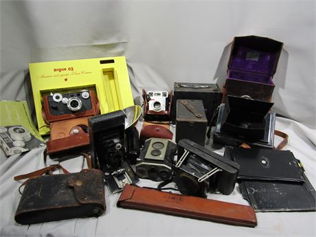 Vintage Camera Lot, Argus, Kodak, Ansco and German Made, Voigtländer