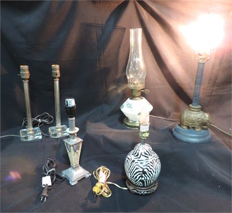Vintage Oil Lamp / Table Lamps