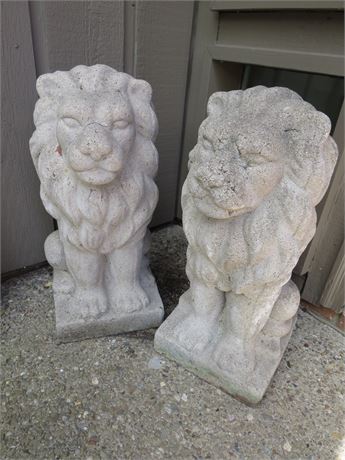 Concrete Lion Yard Statues