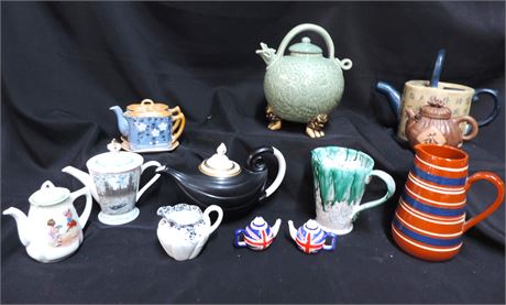 Vintage HALL'S SUPERIOR Teapot / Asian Collectibles Lot