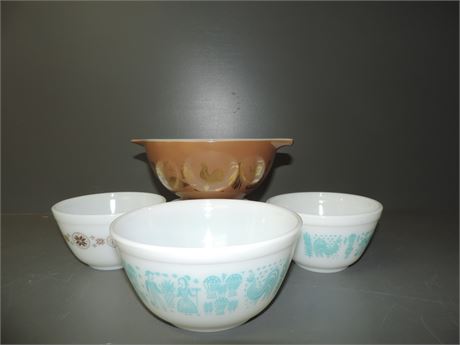 PYREX Butter Print / Early American Mixing Bowls