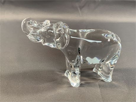 "BACCARAT" Crystal Elephant