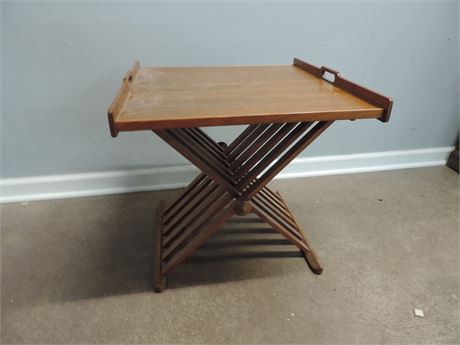 Vintage Drexel Heritage Folding Tray Table