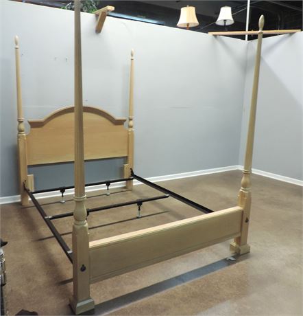 Queen Size Four Poster Bed