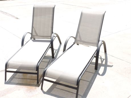 Pair of Outdoor Aluminum Chaise Lounge Chairs