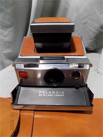 Vintage Polaroid SX 70 Land Camera xxxxx