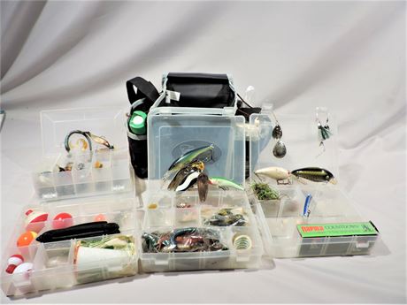 Fishing Lures / Hooks / Rubber Worms / Bobbers / Sinkers