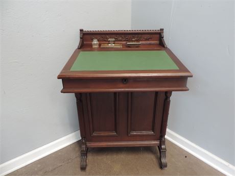 Antique Davenport Leather Slant Top Desk / Ink Wells / Key