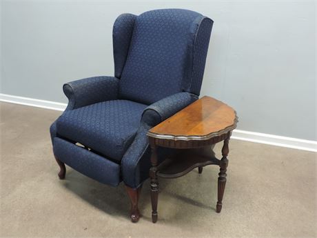 Wing Back Recliner / Side Table