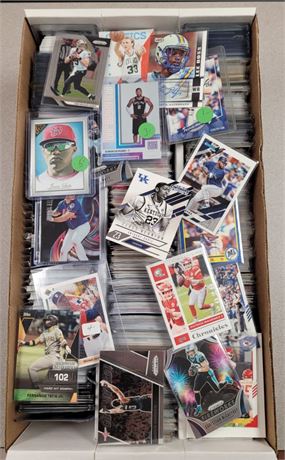 NICE MIX OF VARIOUS HIGH END SPORTS CARDS WITH LOTS OF STARS