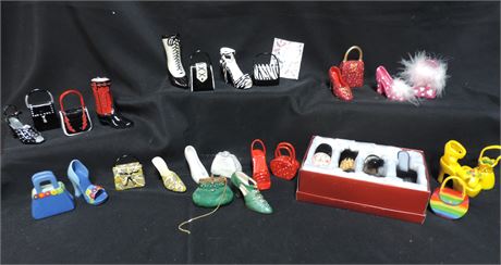 WILLIT'S DESIGNS Just the Right Shoe Miniatures