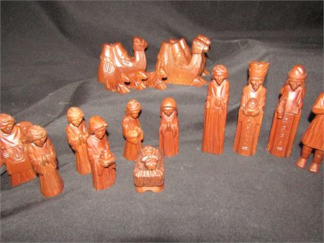 Wooden Nativity Figurines