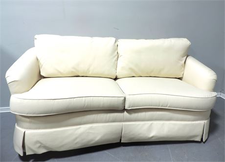 THOMASVILLE Skirted Sofa