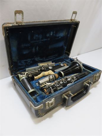 Vintage F.E. OLDS & SON Duratone Clarinet