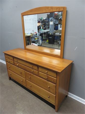 7-Drawer Dresser & Mirror