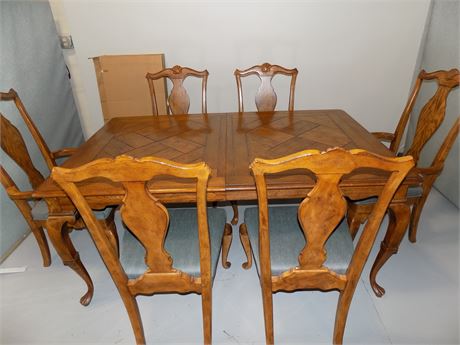 Drexel Parquet Top Dining Table & Chairs