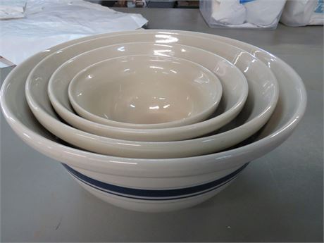 ROSEVILLE Pottery Nesting Bowl Set