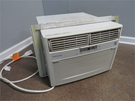 ELECTROLUX 12,000 BTU Room Air Conditioner