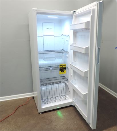 FRIGIDAIRE Upright Freezer