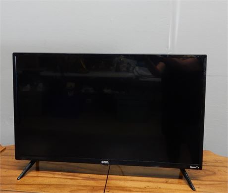 ONN 32" LED Flat Panel ROKU TV